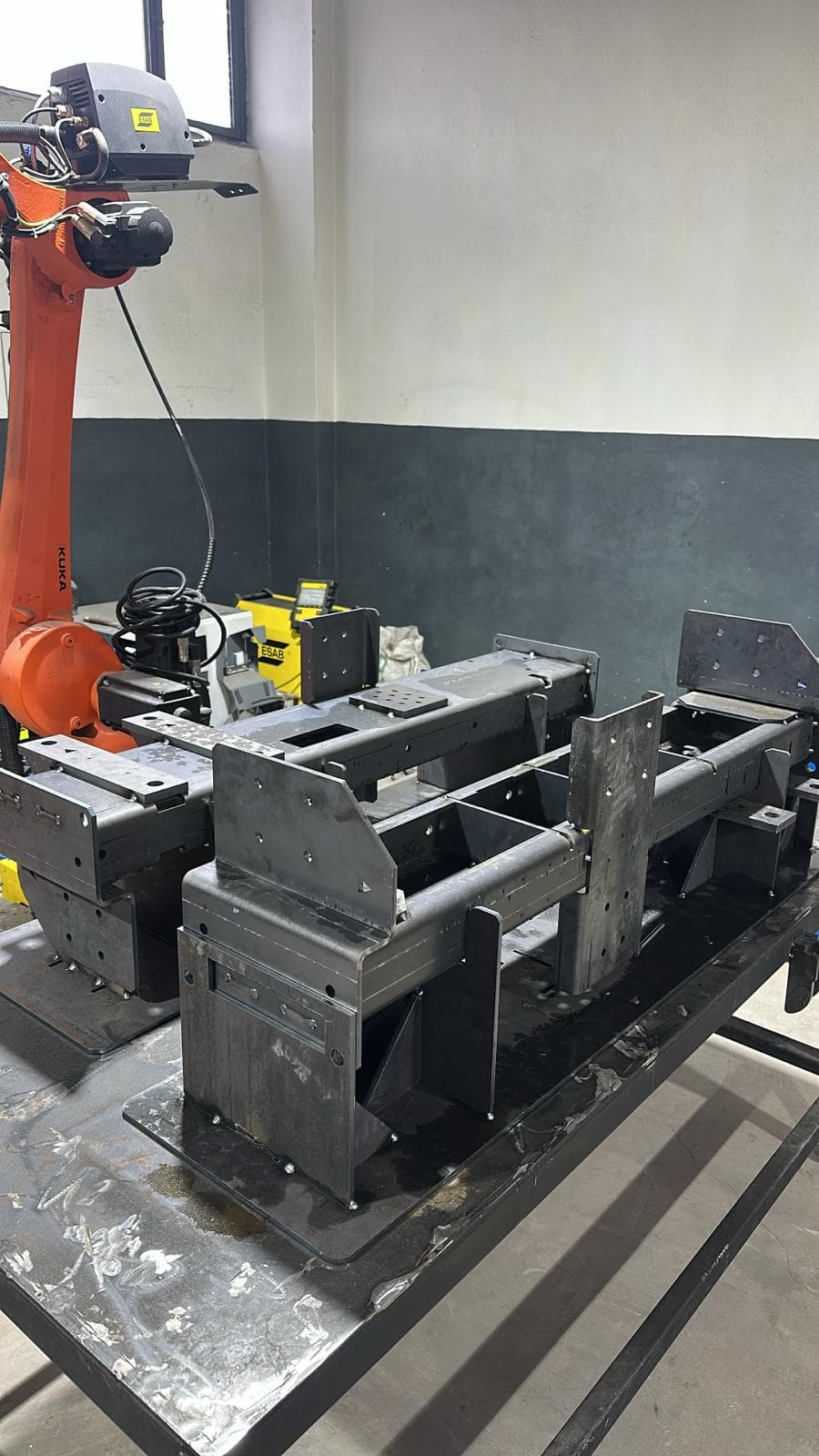 BEMSAN KUKA Robotik Kaynak Sistemi